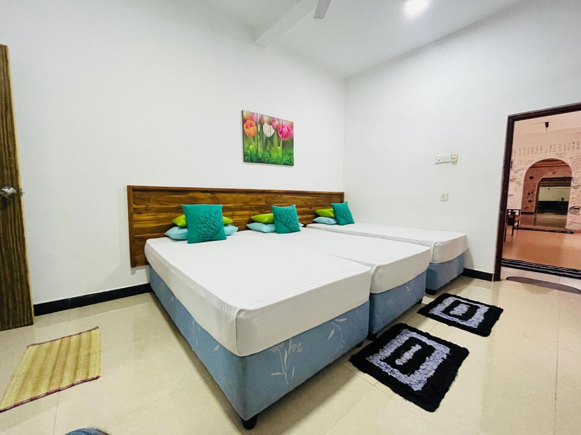 Tishan Holiday Resort Polonnaruwa Habitación foto