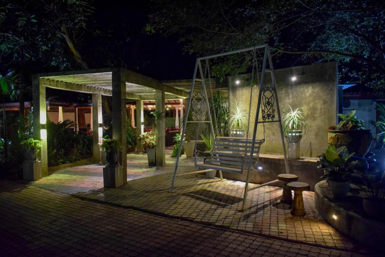 Tishan Holiday Resort Polonnaruwa Exterior foto